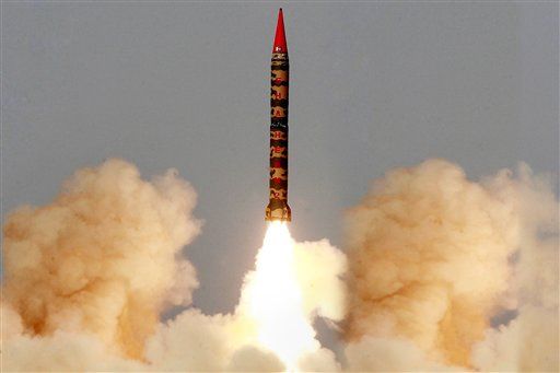 Pakistan Test-Fires Ballistic Missile