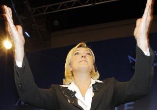 France's Le Pen Endorses ... Blank Ballot