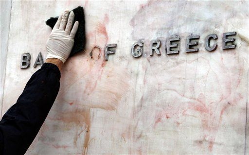 Eurozone Considers Stiffing Greece on Bailout