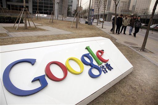 China Clears Google's Motorola Takeover