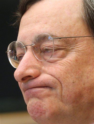 Central Bank Chief Issues Dire Euro Warning