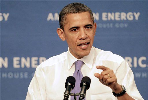 Obama Offers Immunity to 800K Young Immigrants