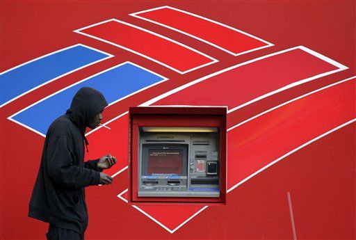 ATM Error Lets Man Withdraw $1.5M, Gamble It Away
