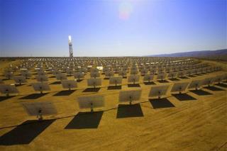 Giant Solar Plant in Mojave Could Flip Airplanes