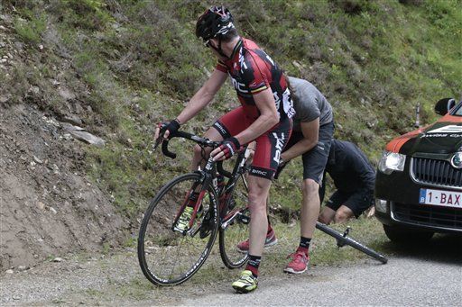 Tour de France Seeks Inquiry Over Tack 'Sabotage'