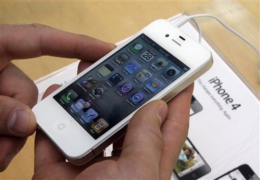 Next iPhone to Have Thinner, Sharper Screen