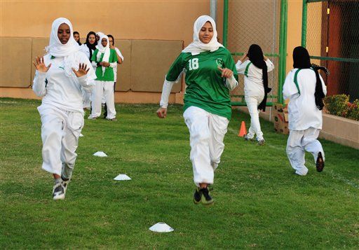 Saudi Woman Competing at Olympics Without Hijab