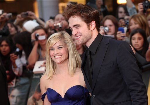 Robert Pattinson Turns to ... Reese