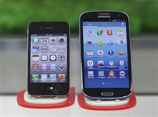 Jury Sides With Apple in Samsung Lawsuit