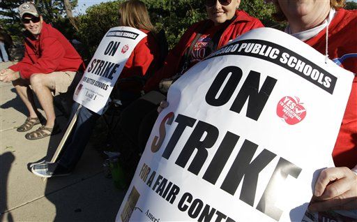 Chicago Teachers End Strike