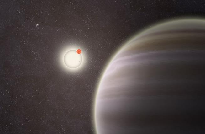 Amateur Skywatchers Spot Planet With 4 Suns