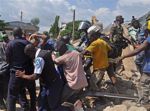 Dozens Trapped in Ghana Building Collapse
