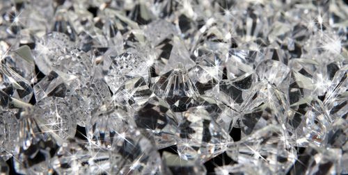 Smuggler Swallowed 220 Diamonds: Police