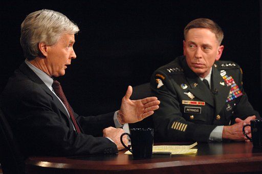 Petraeus: 'I Love Roger Ailes'