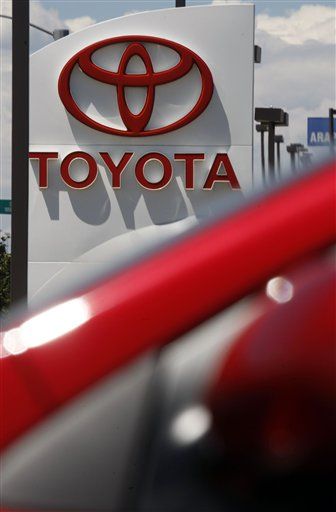 Toyota Settles for Record $1.1B Over Defects