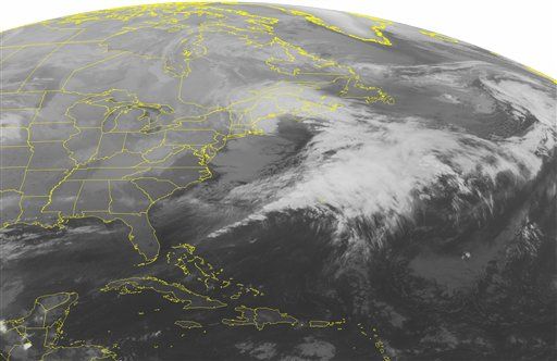 New Storm Dumps Foot of Snow on New England