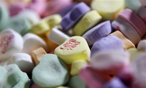9 Crazy Things Sweethearts Candy Used to Say