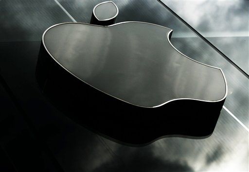 Apple Says Hackers Infected Employee Macs