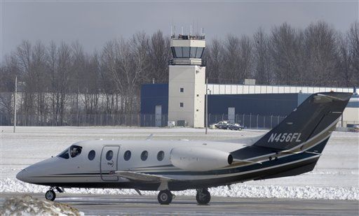 FAA Delays Tower Closures Blamed on Sequester