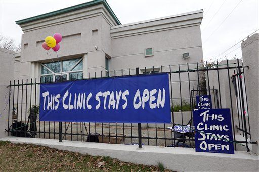 Court Ruling Saves Mississippi's Lone Abortion Clinic