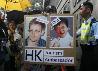 50% of Hong Kongers Say Snowden Should Stay