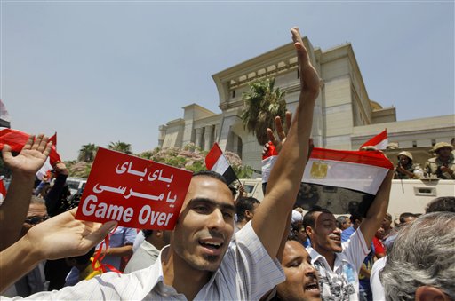 Egypt Calls for Brotherhood Leaders' Arrest