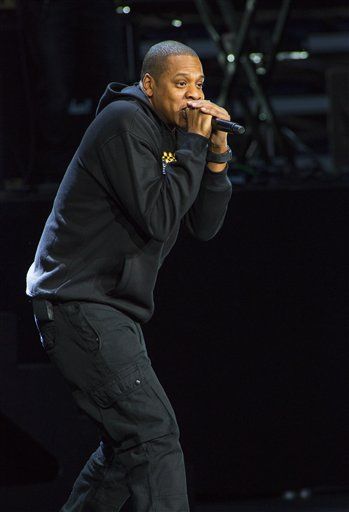 Here's What a Text Between Obama, Jay-Z Looks Like