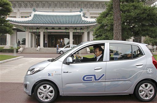 In S. Korea, Roads Power Electric Cars