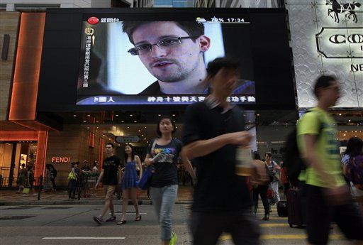 Snowden Was Gathering NSA Dirt While at Dell
