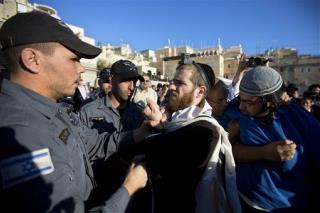 Activists Fume Over Quick Fix in Western Wall Gender Fight
