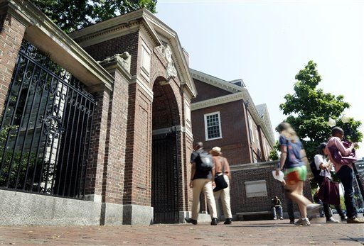 42% of Harvard Freshmen Admit to Cheating