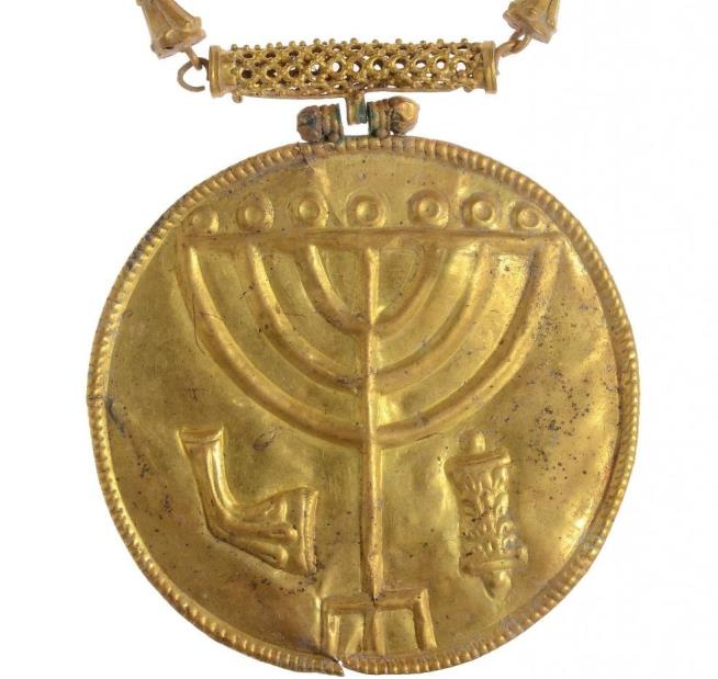 Archaeologists Uncover Jerusalem Treasure Trove