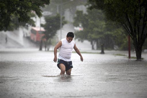'Life-Threatening' Hurricane Ingrid To Drench Mexico