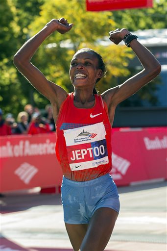 Kenya's Kimetto Sets Record to Win Chicago Marathon