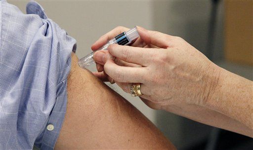 Flu Shot May Help Your Heart, Too