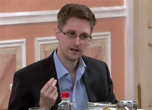 US Warns Intel Partners: Snowden Has Dirt on You