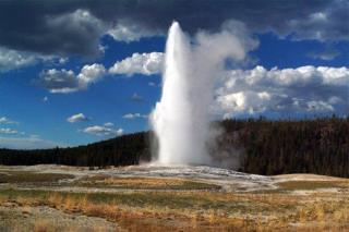 Yellowstone's Magma Patch Bigger Than Thought