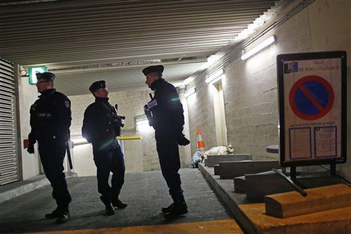 France Captures Newspaper, TV Shooting Suspect