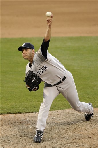 A-Rod Injured, But Pettitte Shines as Yanks Rout Orioles 7-1
