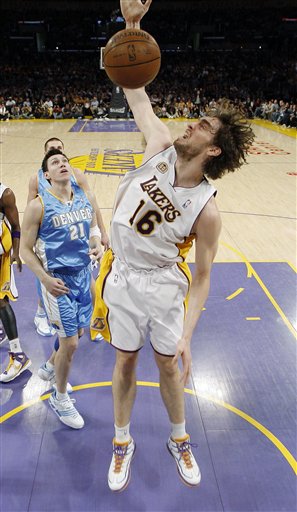 Gasol Leads Lakers Past Nuggets