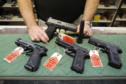 Judge: Chicago's Gun Ban Is Constitutional