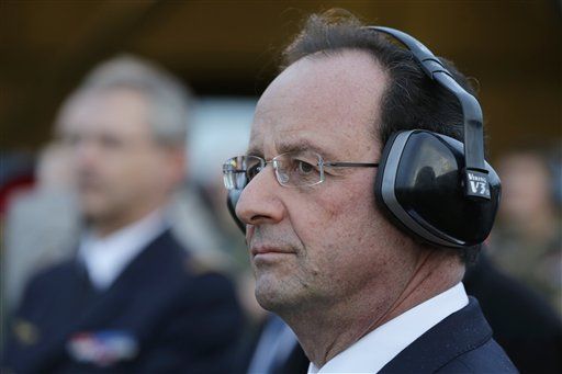 As Affair Leaks, French Leader Demands His Privacy