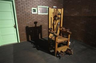 States Eye Return to Old-Fashioned Executions