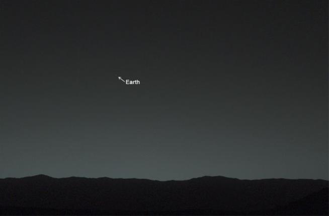 This Is What Earth Looks Like From Mars