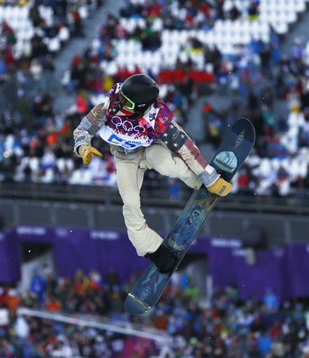 Shaun White Doesn't Even Medal in Halfpipe