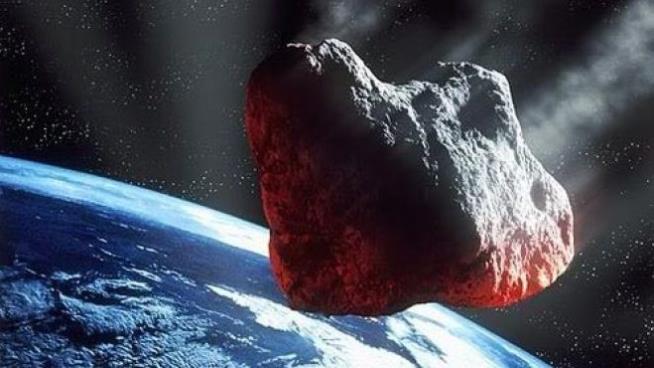 Huge Asteroid to Whiz Between Earth, Moon Today
