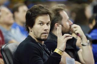 Mark Wahlberg Lost 61 Pounds for Movie