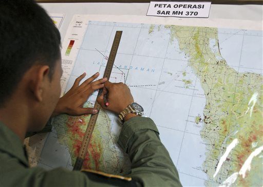 US Says Missing Jet Sent 'Pings' After Losing Contact