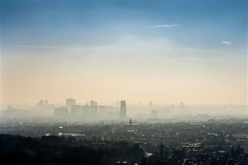 Smog in Paris Rivals Beijing's