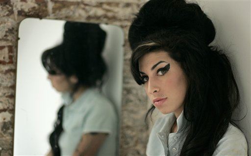 Amy Winehouse May Go on Tour as Hologram